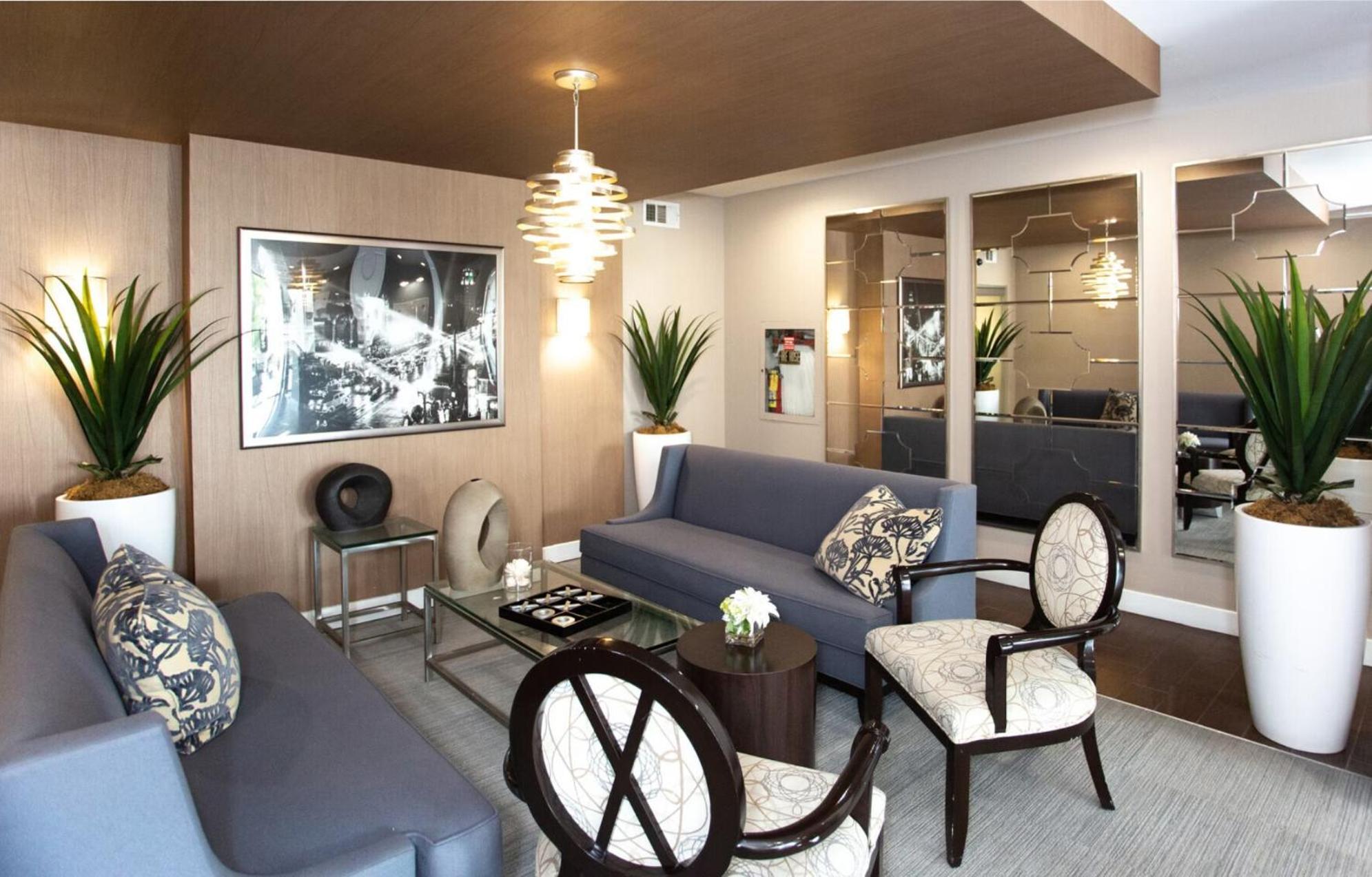 Beverly Hills Chic 2 Bed 2Bath With Patio And Parking 309 洛杉矶 外观 照片